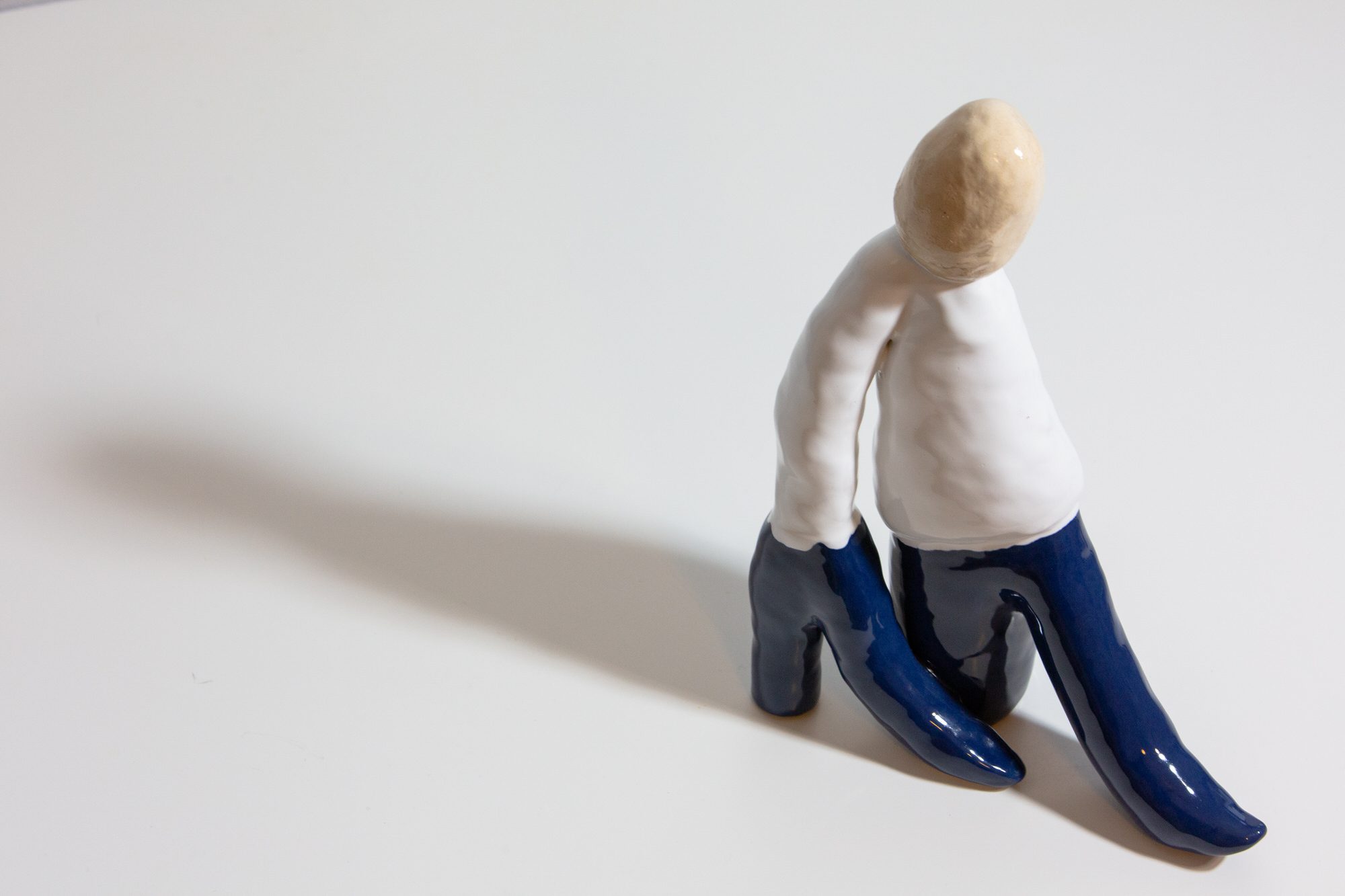 I don't walk in them, ceramic sculpture from absurdity by Sylvia Schwenk